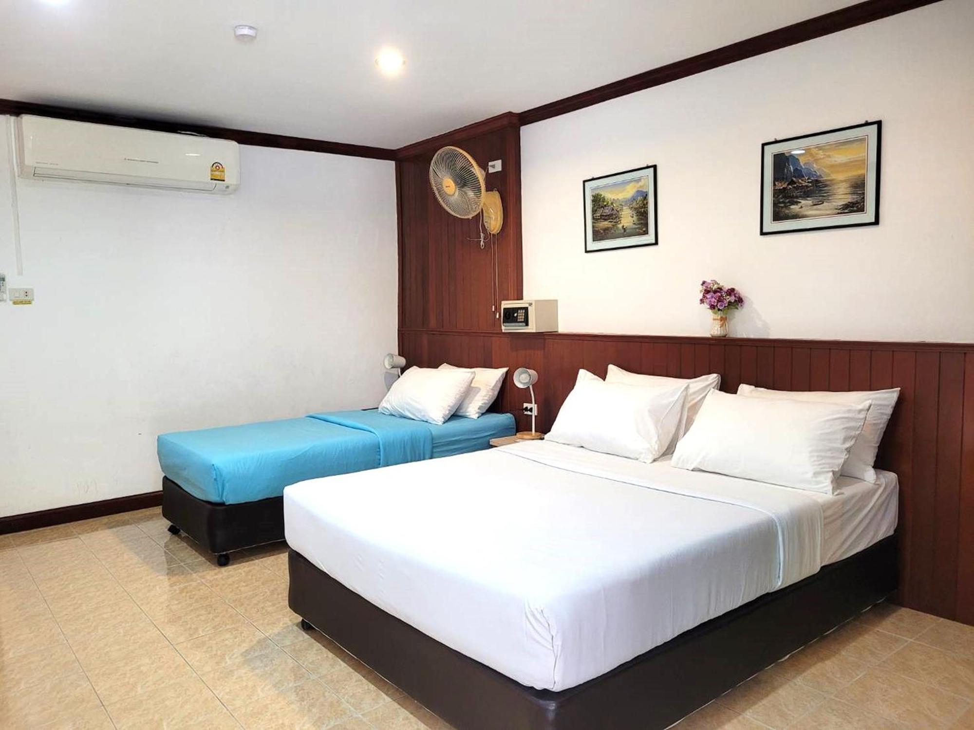 Rabbit Mansion Patong Hotel Luaran gambar