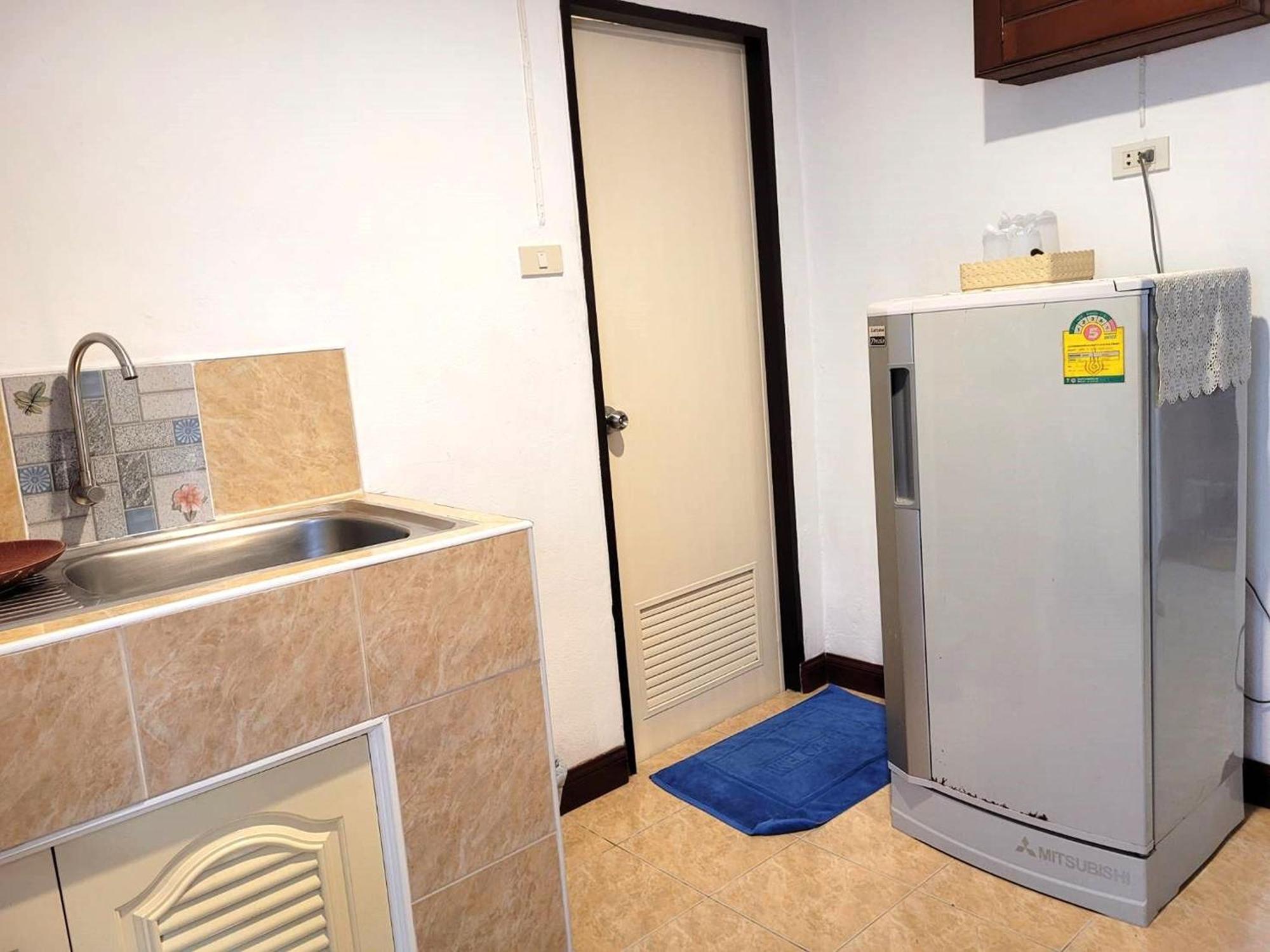 Rabbit Mansion Patong Hotel Luaran gambar