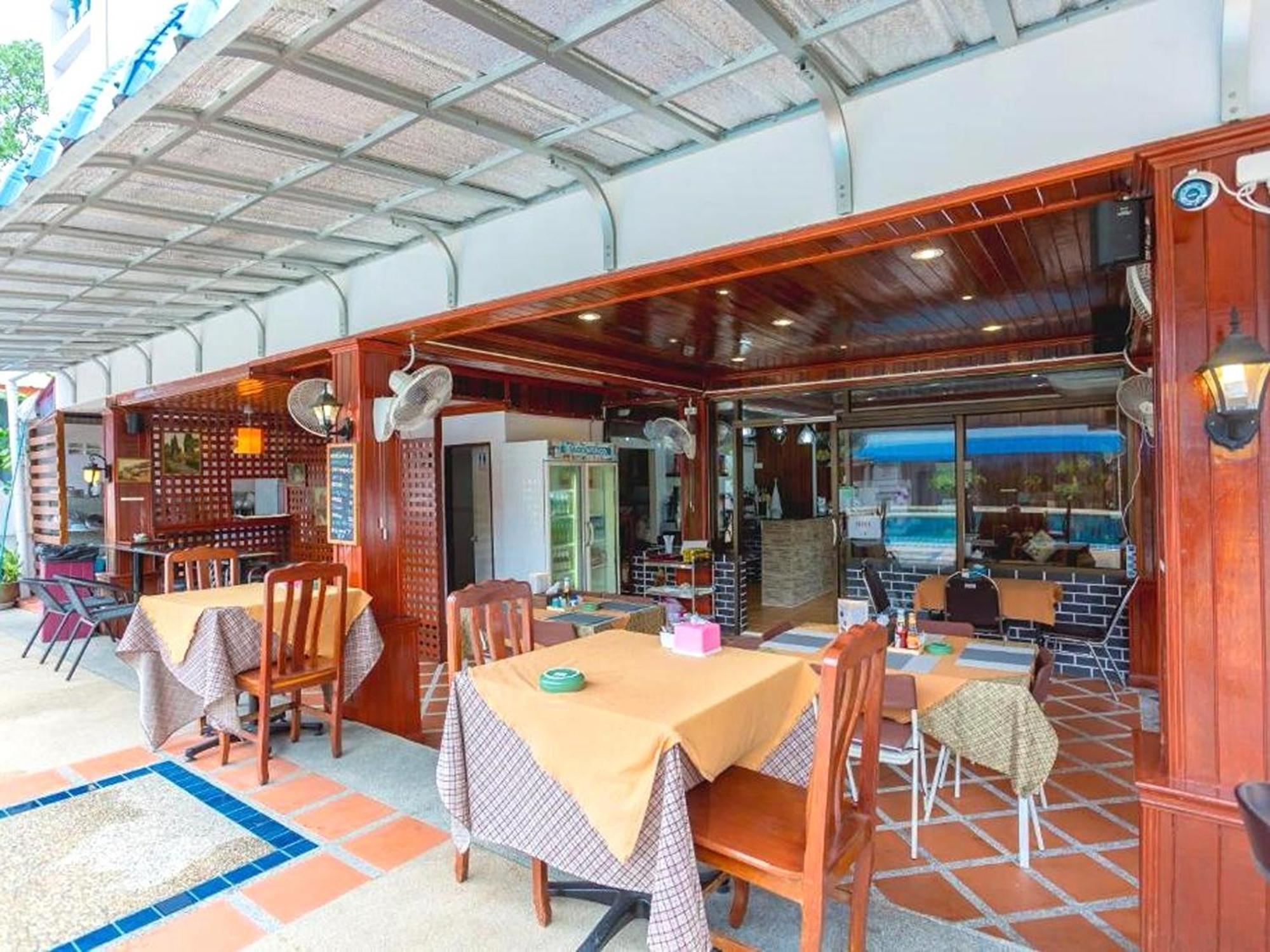 Rabbit Mansion Patong Hotel Luaran gambar