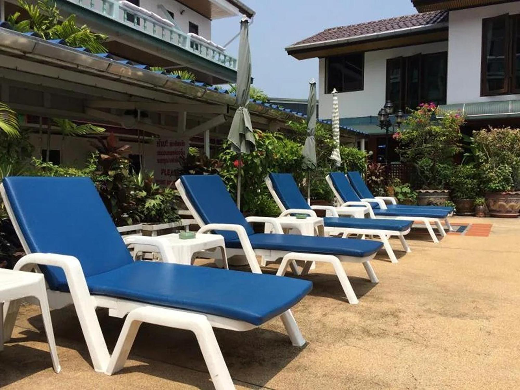 Rabbit Mansion Patong Hotel Luaran gambar