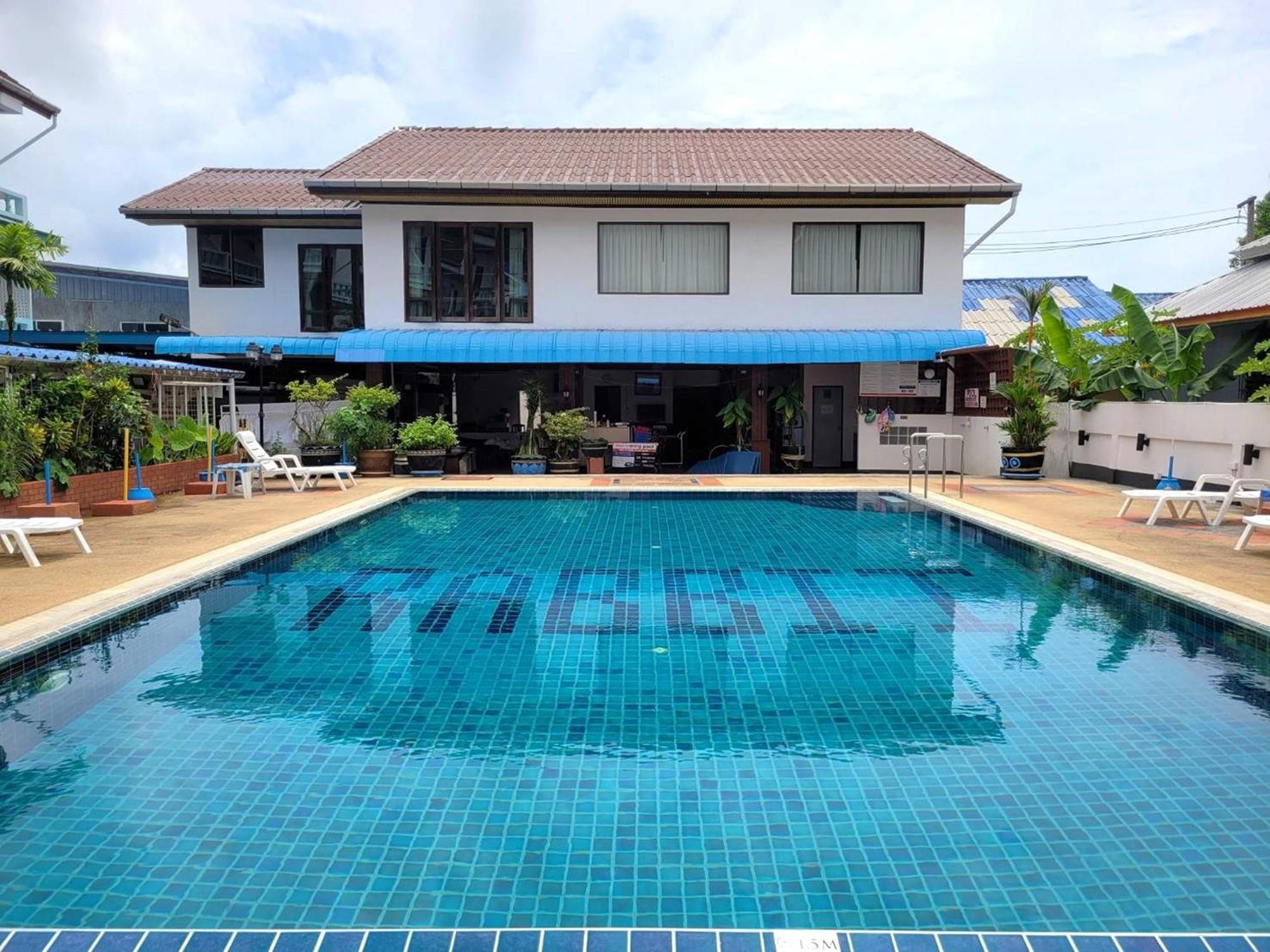 Rabbit Mansion Patong Hotel Luaran gambar